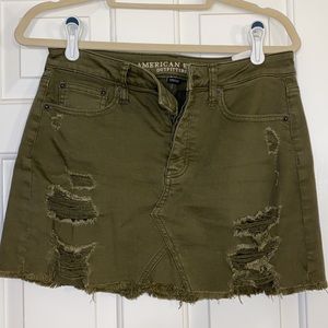 American Eagle Army Green Denim Skirt (Size 6)